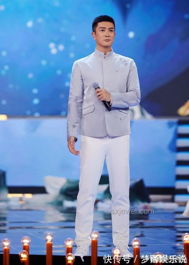 黄景瑜金晨：明星身份与公众期待